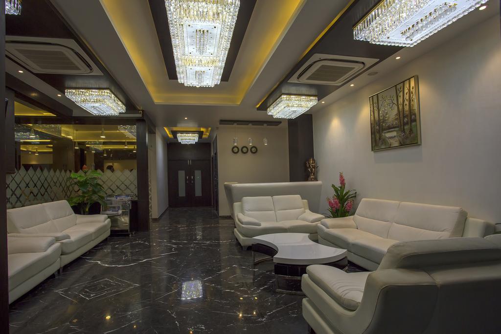 Hotel Ravi Residencia Morbi Exterior foto